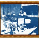 Exposition qui met en évidence les liens qui unissent l'artisan et l'artiste.