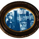 Exposition qui met en évidence les liens qui unissent l'artisan et l'artiste.