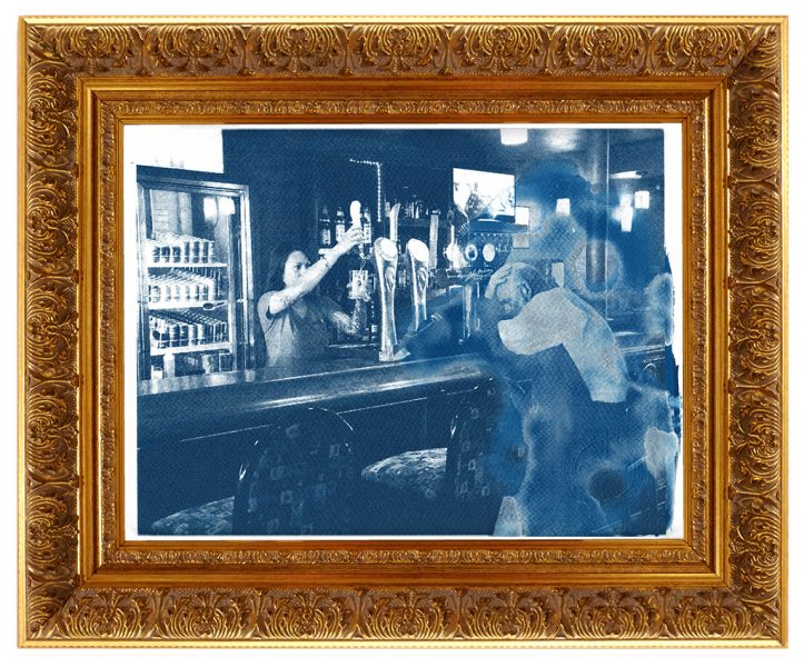 Exposition qui met en évidence les liens qui unissent l'artisan et l'artiste.