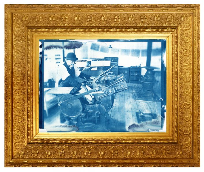 Exposition qui met en évidence les liens qui unissent l'artisan et l'artiste.